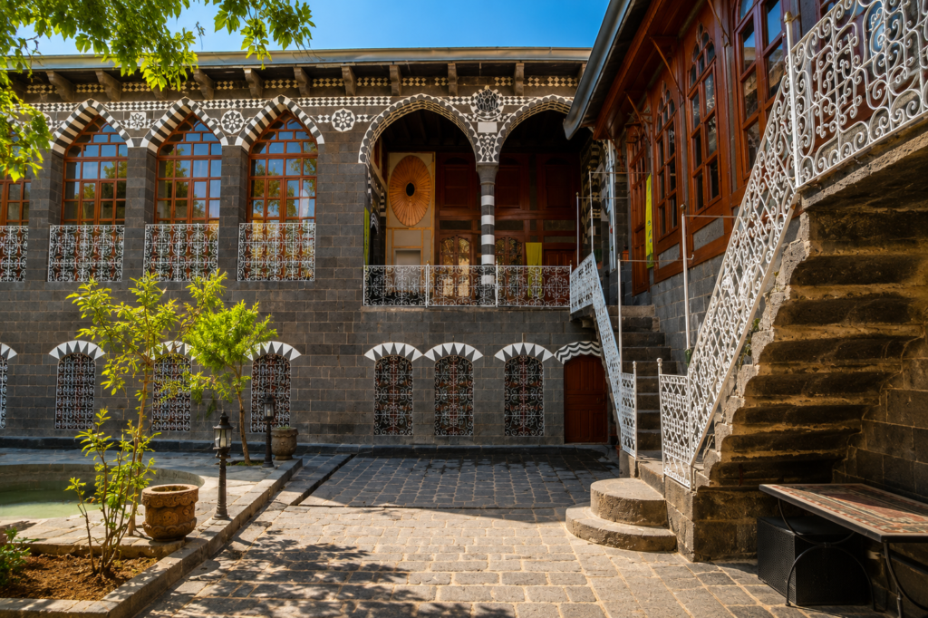 The City Walls Suit Otel’den Cahit Sıtkı Tarancı Evi Kültür Müzesi’ne Nasıl Gidilir? The City Walls Suit Otel’den Cahit Sıtkı Tarancı Evi Kültür Müzesi’ne Nasıl Gidilir